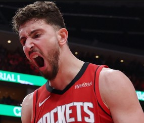 betvictor伟德(中国)唯一官方网站-揭秘火箭G4大胜湖人：申京赛前讲话鼓舞全队 利用对手失误轰30分