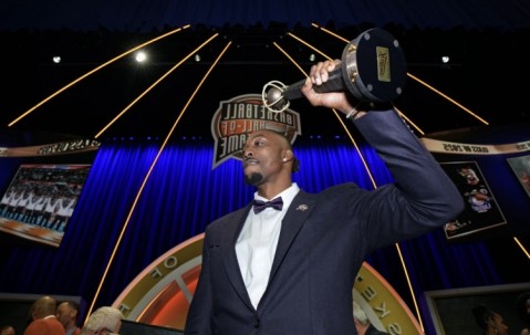 霍华德：我可能进不了75大 但我现在是名人堂成员